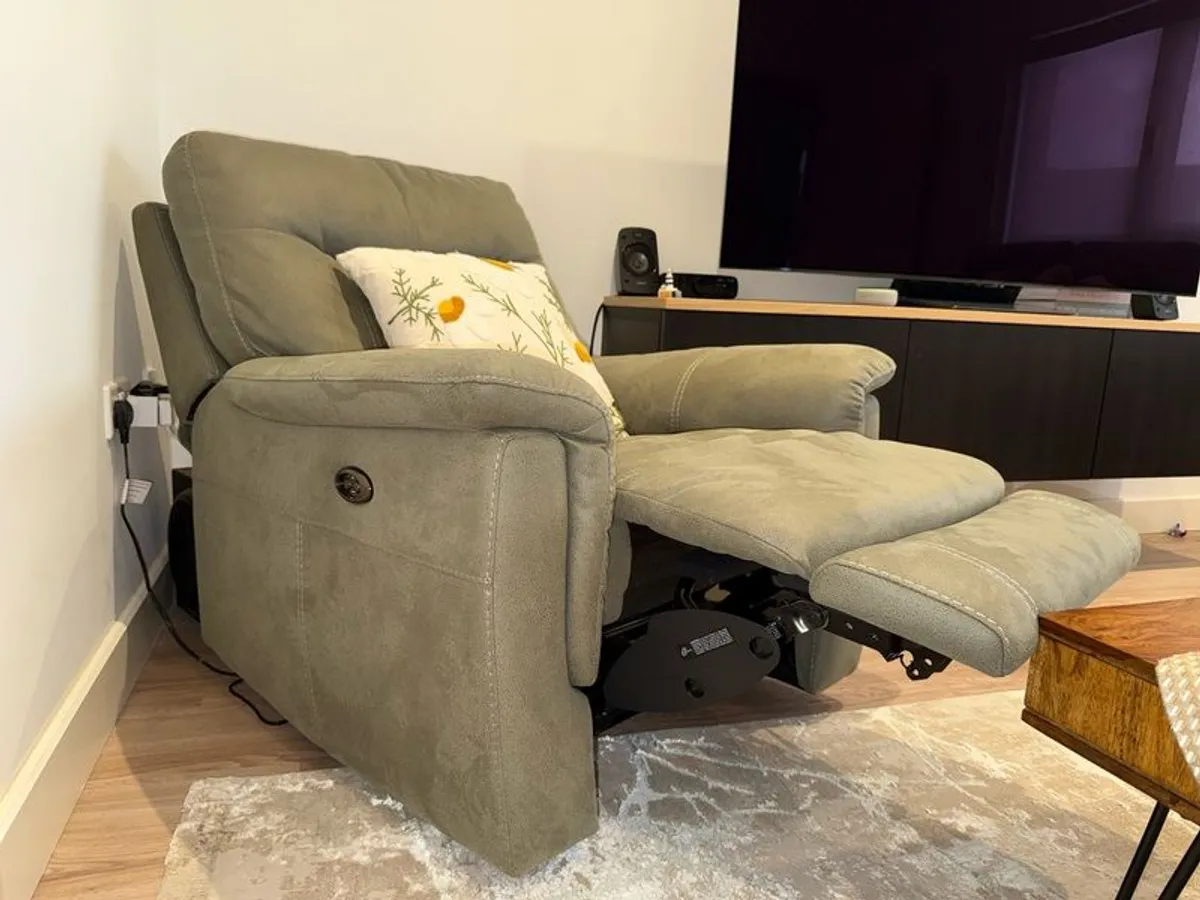 DFS power recliner Arm chair - Image 2