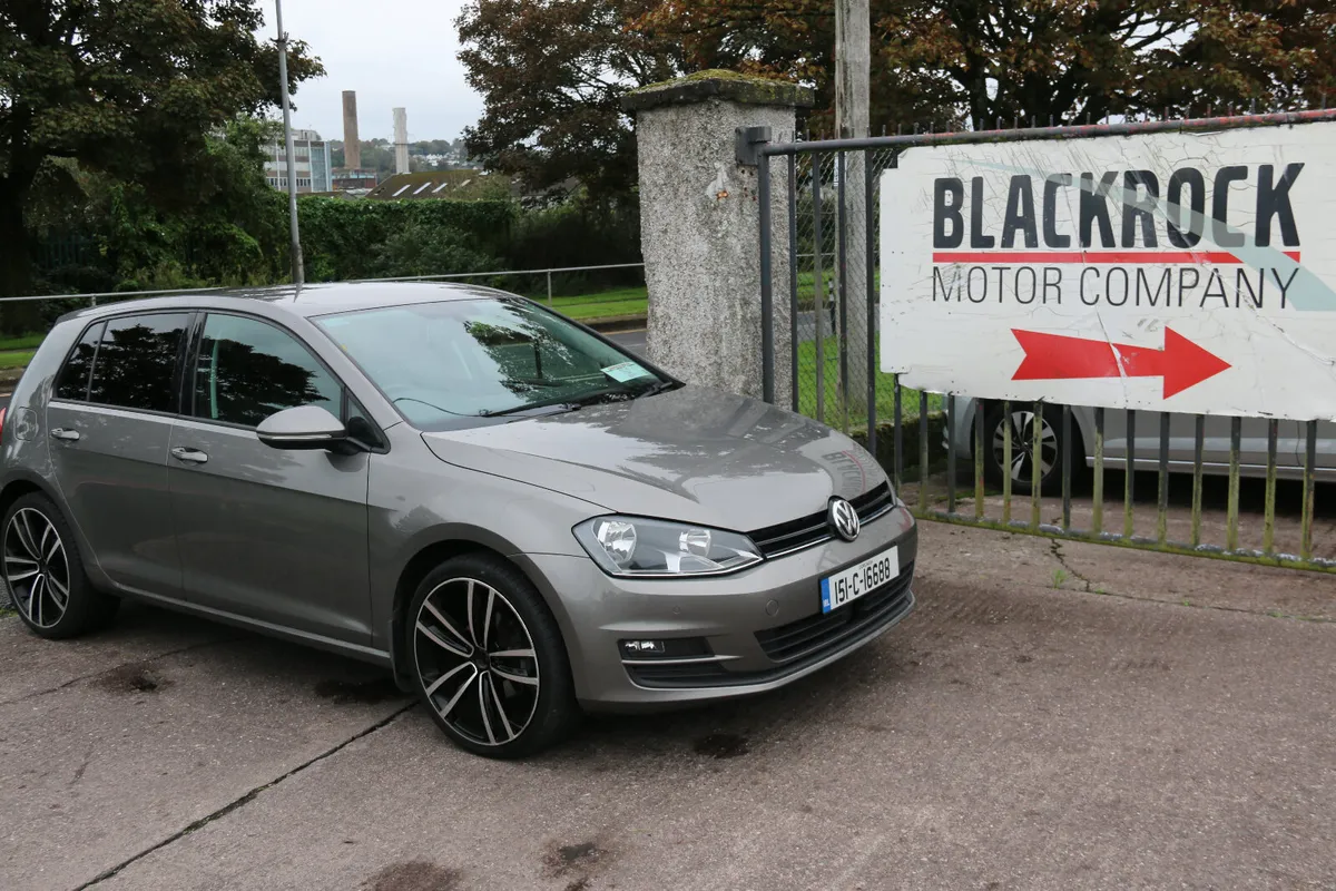 Volkswagen Golf 2015 - Image 1