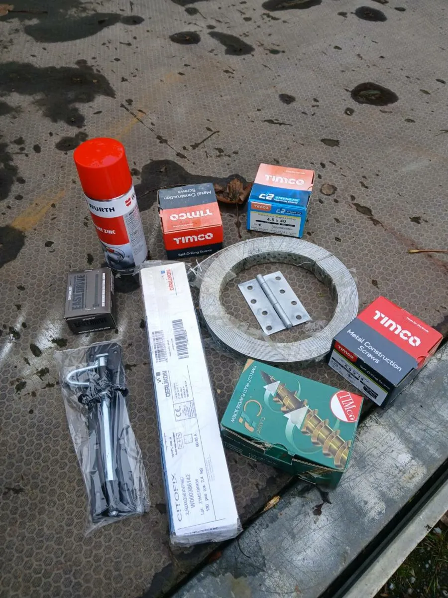 Hardware , business clearance. Trade only - Image 1