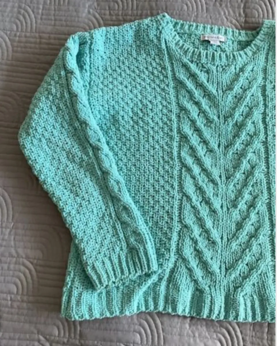 Penneys - Girls jumper - Age 12-13 years - Image 3