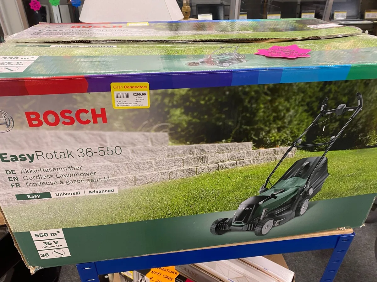 Bosch EasyRotak 36-550 Lawn Mower + 4AH Batt - Image 1