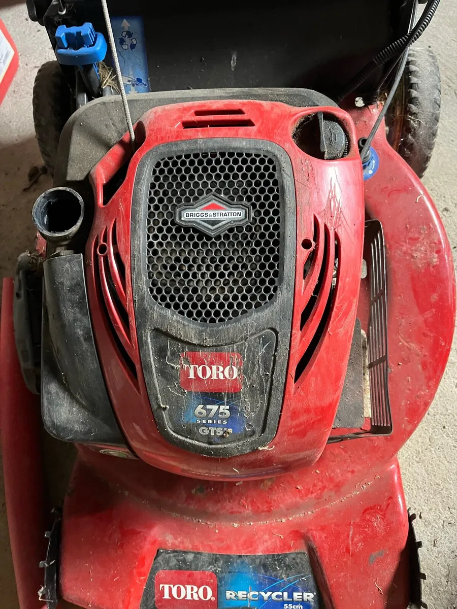 Lawnmower parts - Image 1