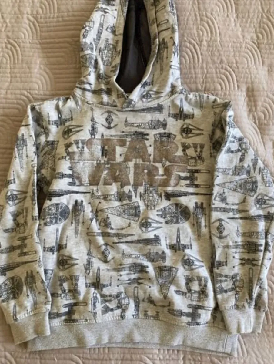 Star Wars hoodie Age 11-12 - Image 1