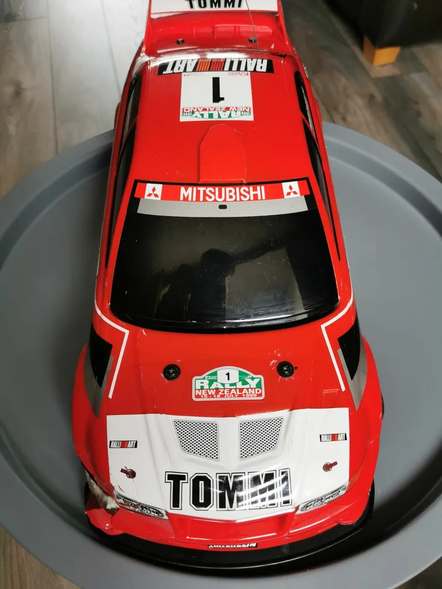 Tamiya Mitsubishi Lancer Evo VI 6 2014 Model Kit - Image 3