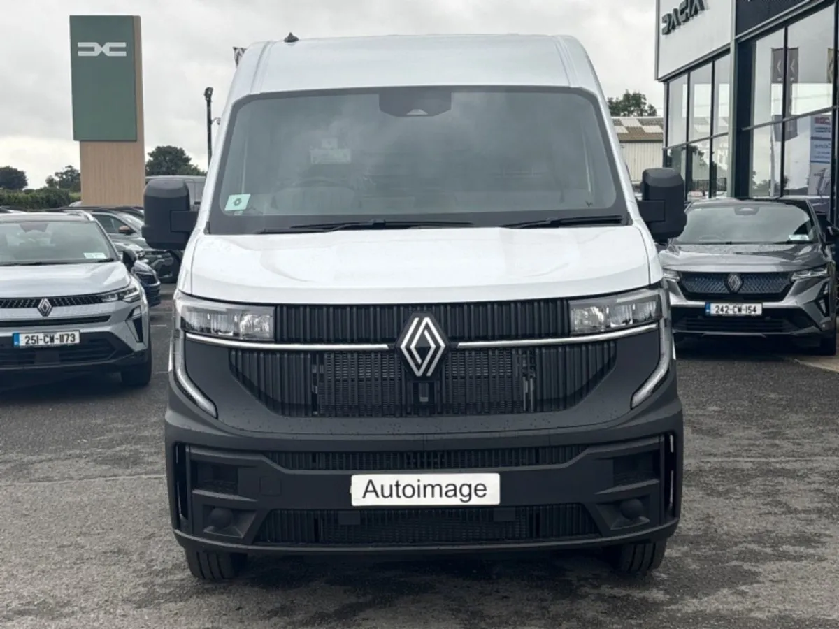 Renault Master MWB 170BHP Auto EX VAT Priced Disp - Image 2