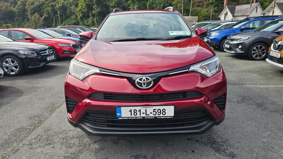 Toyota RAV4 2018  2.0 D-4D (143) 2WD Luna - Image 3