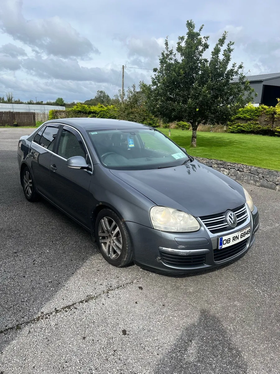 Volkswagen Jetta - Image 2