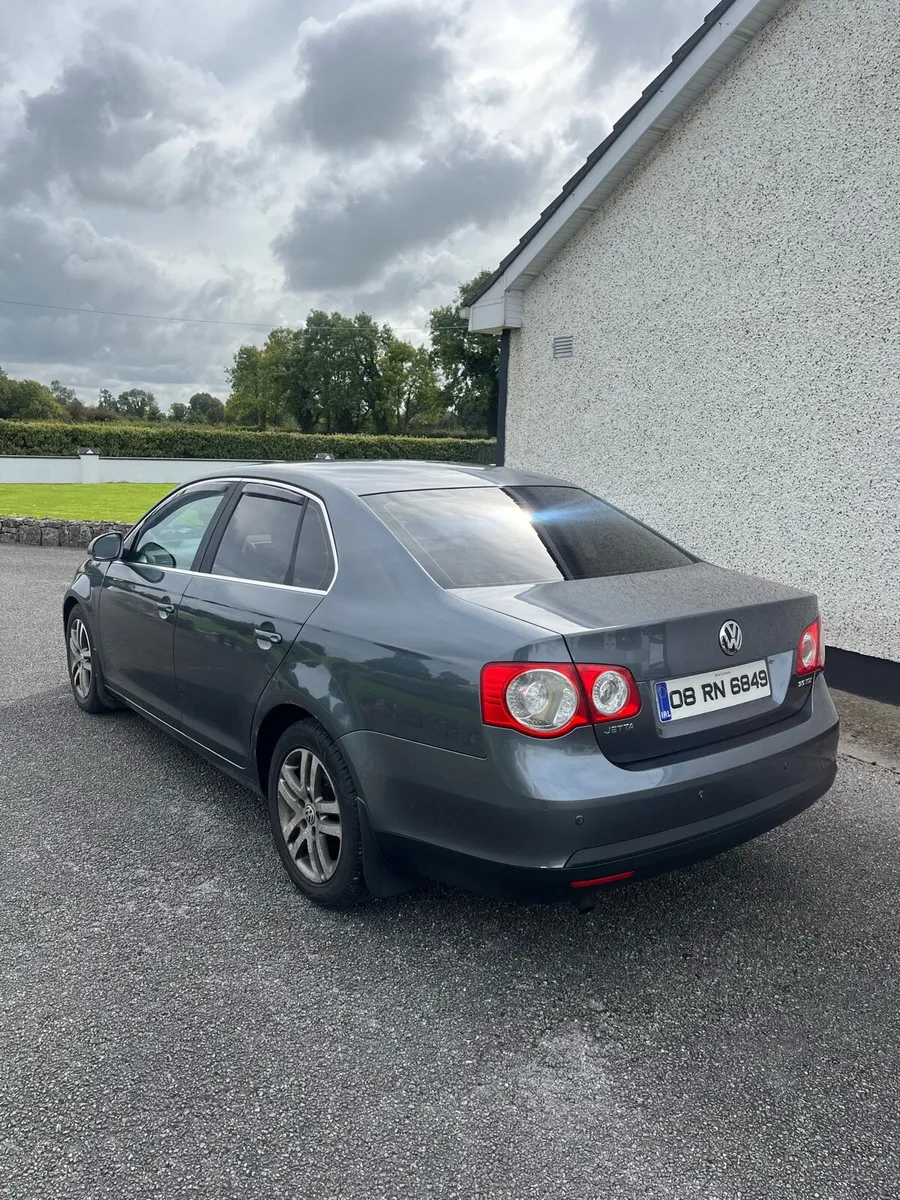 Volkswagen Jetta - Image 3