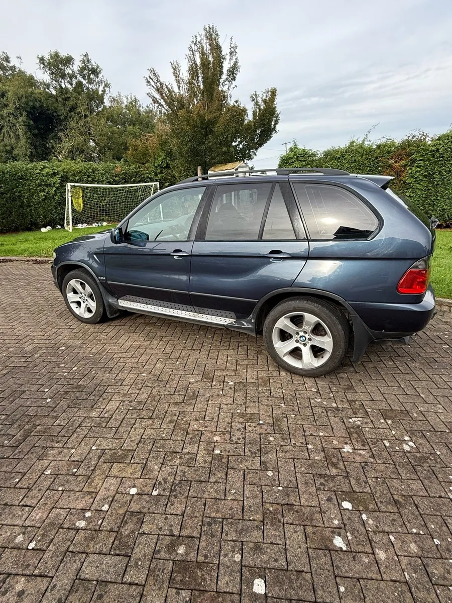 BMW X5 - Image 2