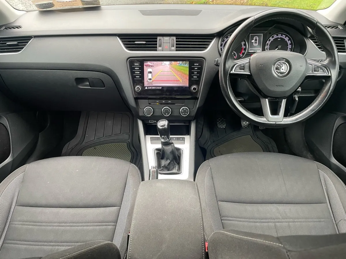 181 Skoda Octavia 1.6 Tdi Nct & Tax €7995 - Image 3