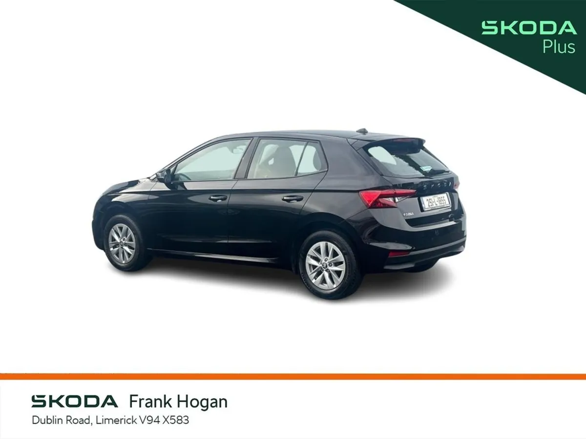 Skoda Fabia Fabia Selection 1.0mpi 80hp 4.9  Fina - Image 3