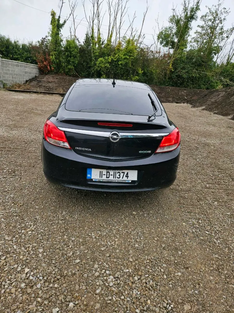 Opel insigna - Image 1