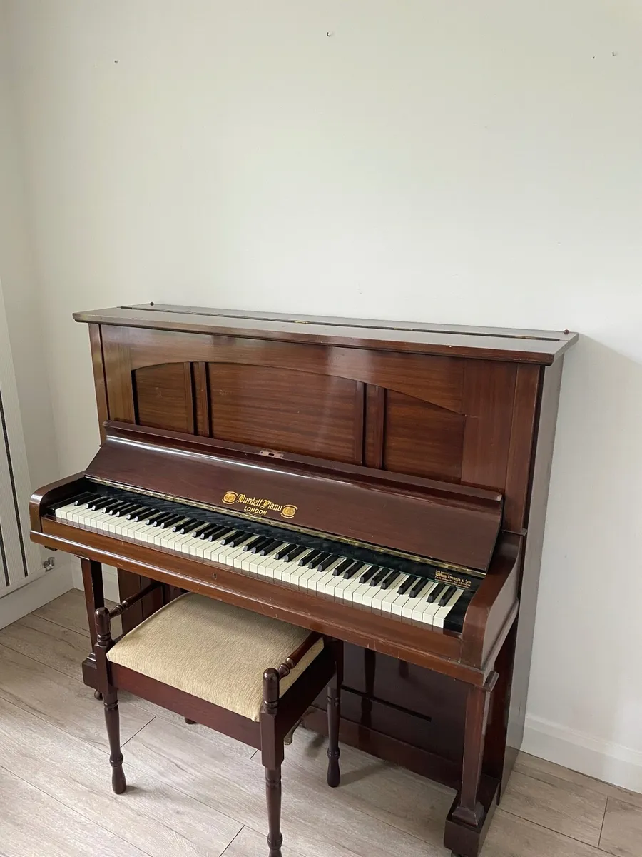 Piano - Image 1