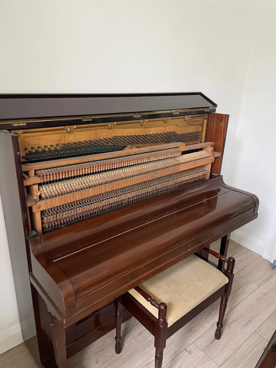 Piano - Image 3