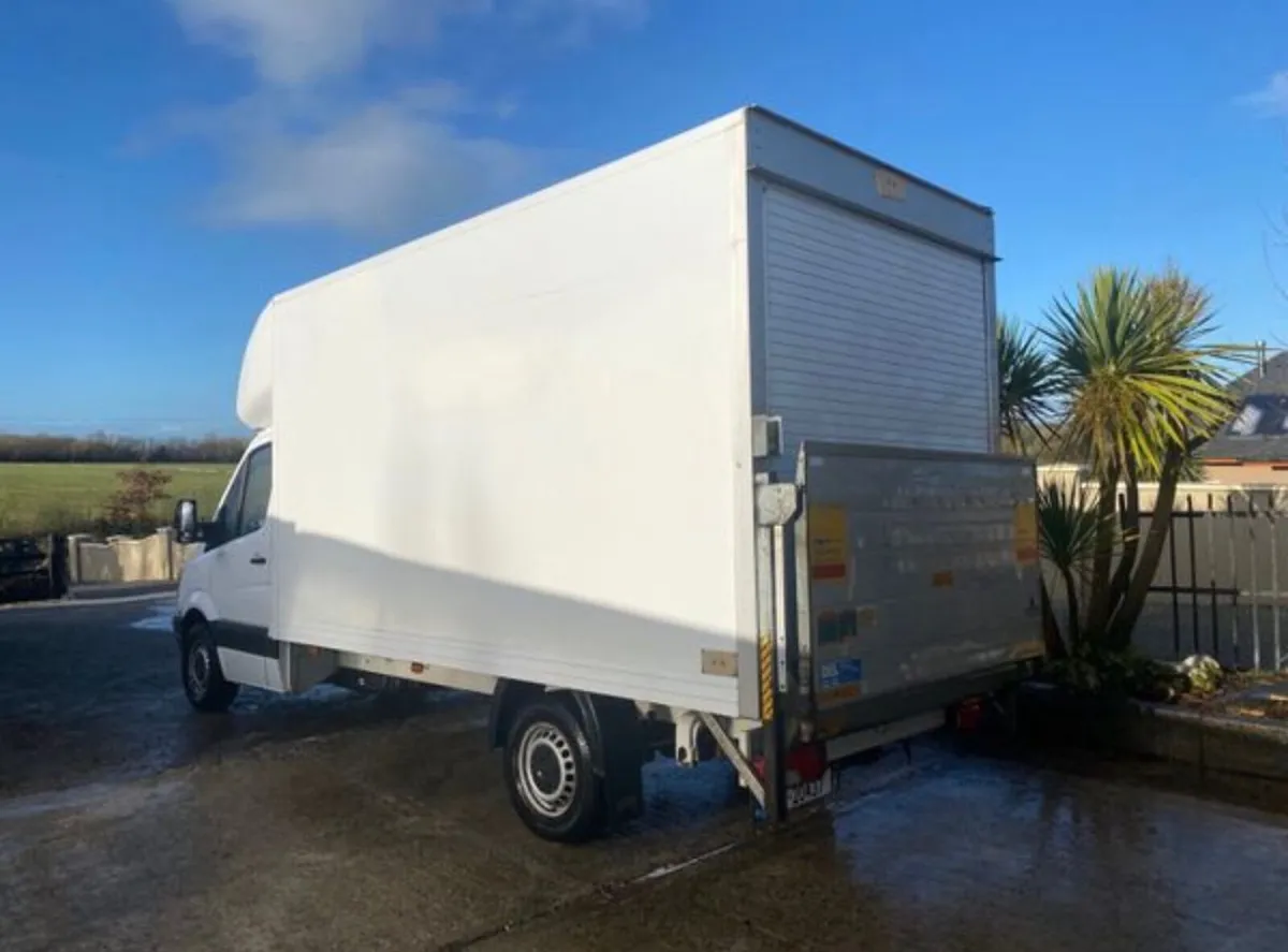 Mercedes Sprinter 313CDI box body NEEDS ENGINE - Image 3