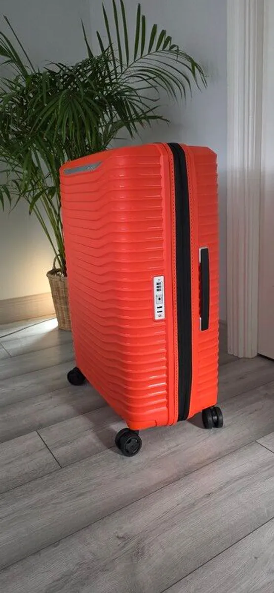 Samsonite Suitcase - Image 2