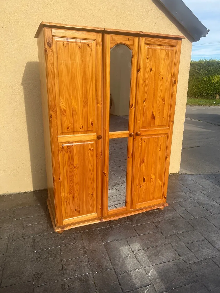 Wardrobes - Image 1