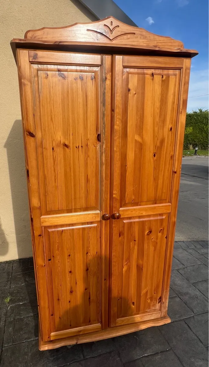 Wardrobes - Image 4