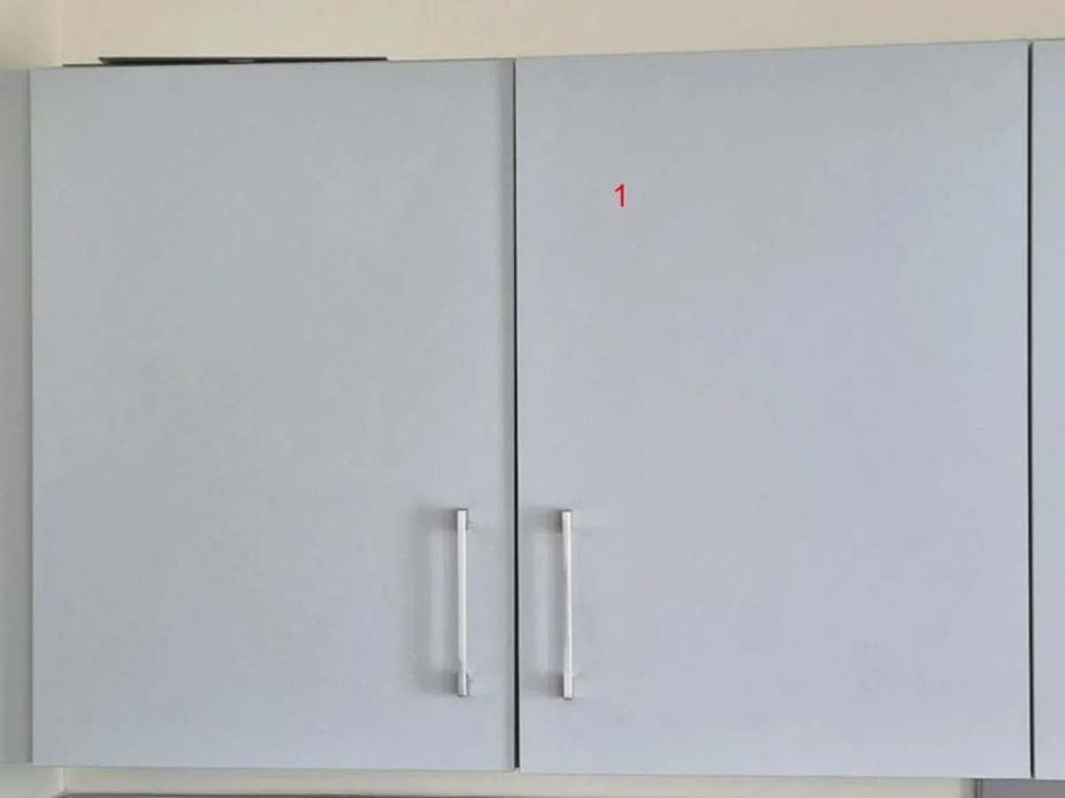 Kitchen units. - Image 4