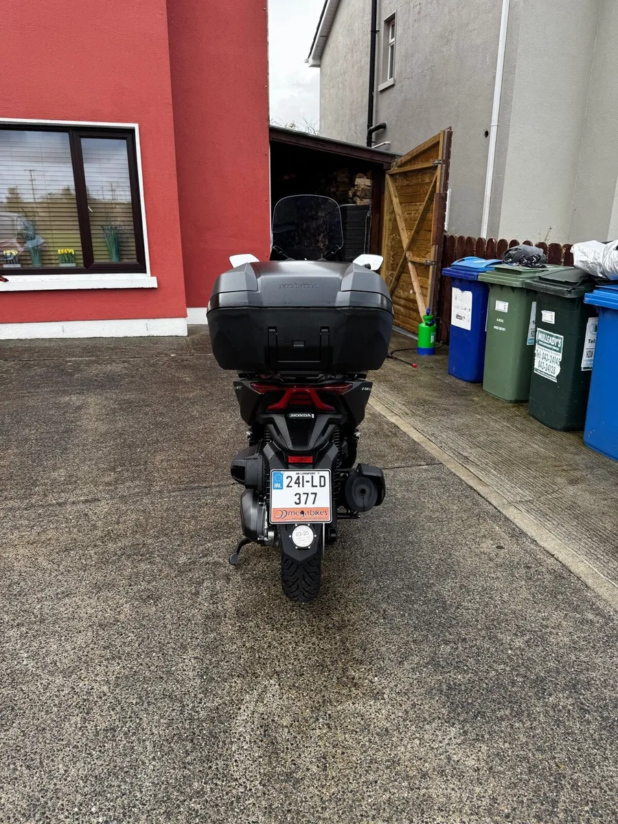 Honda Forza 350 - Image 4
