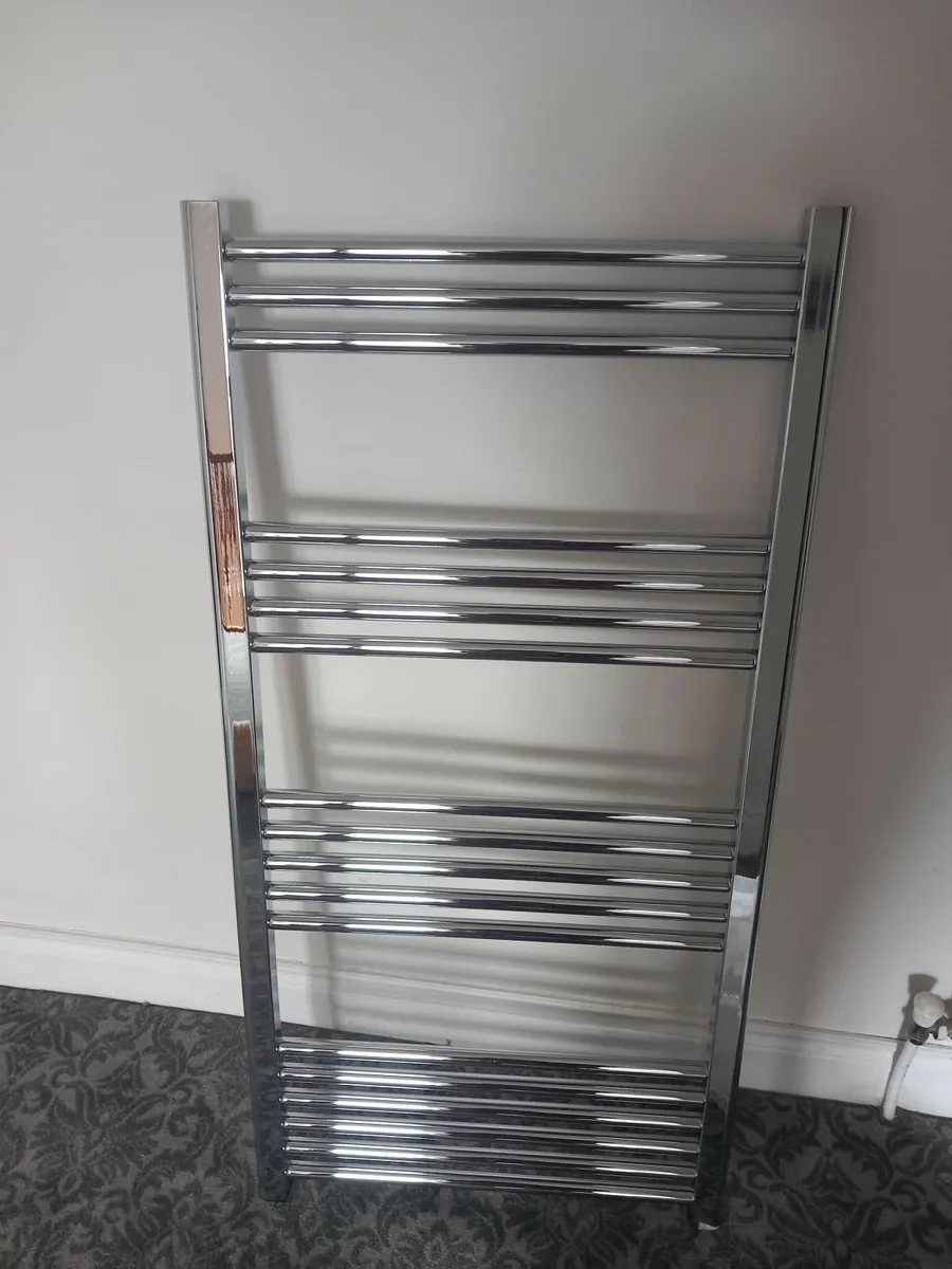 Towel radiator - Image 1