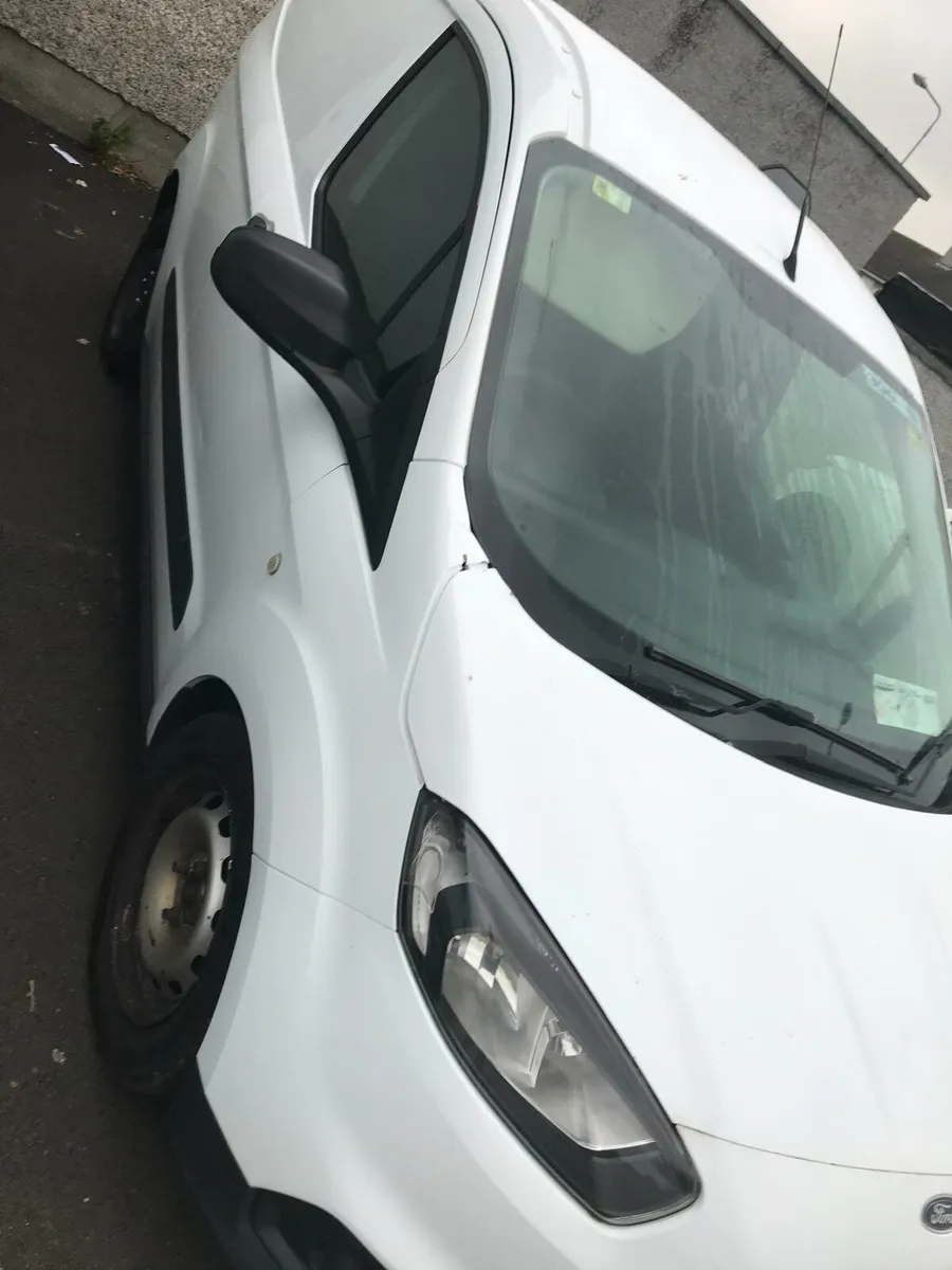 2019 Ford Transit Courier - Image 2