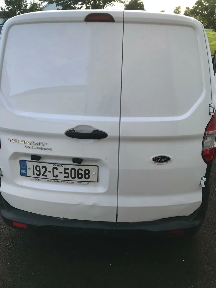2019 Ford Transit Courier - Image 4