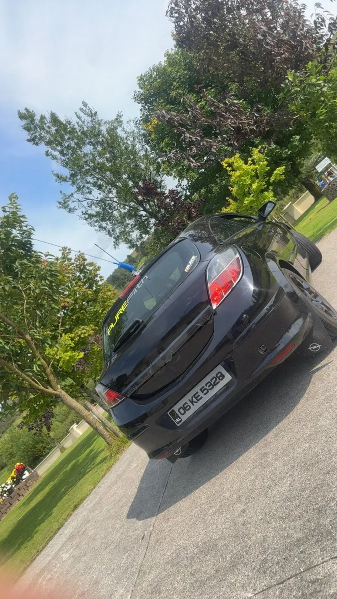 Opel Astra - Image 2