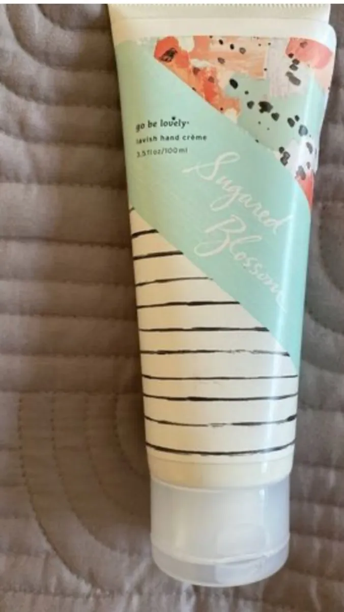 Sugared blossom hand cream - Image 1