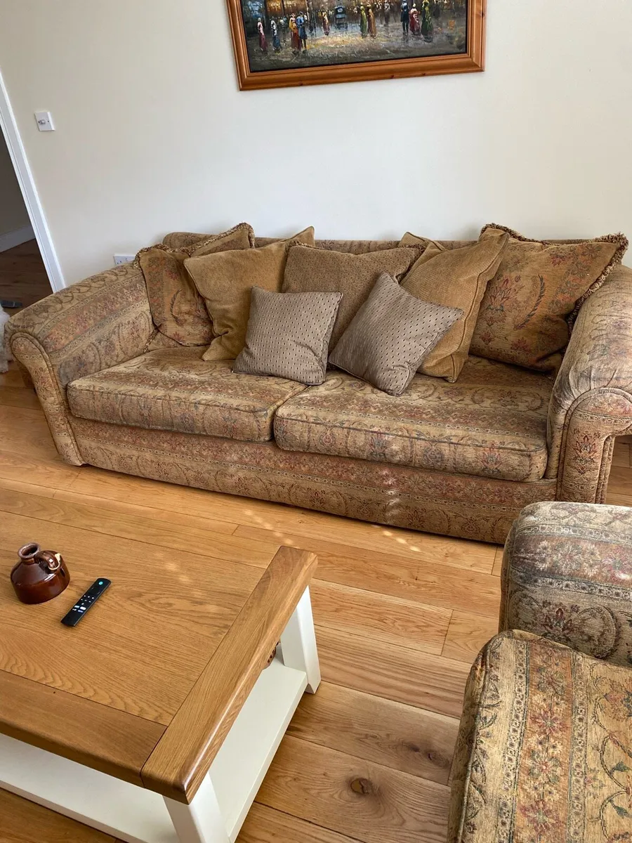 Suite Of Furniture - Image 2