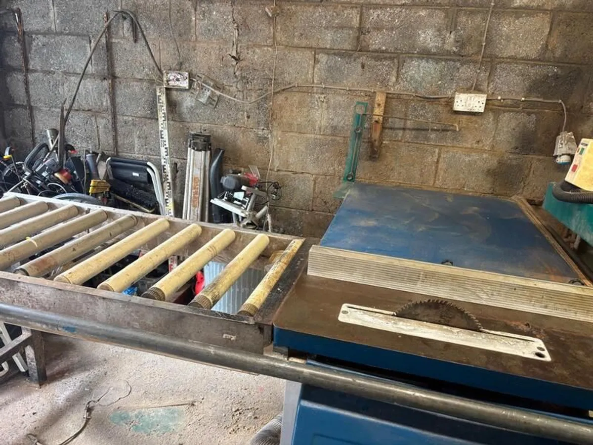 Rojek PK300 Industrial Bench Saw with Dust Bag - Image 4
