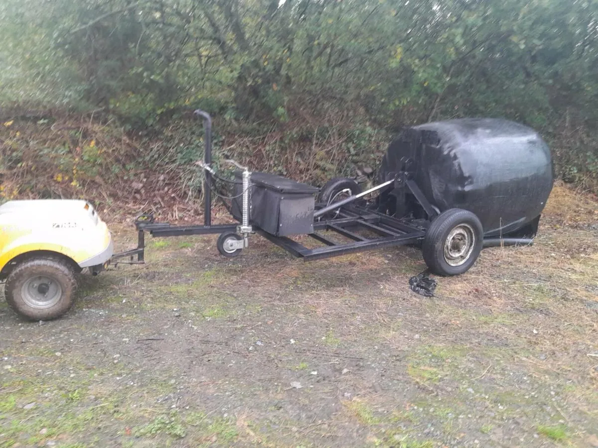 Hydraulic  bale handler - Image 2