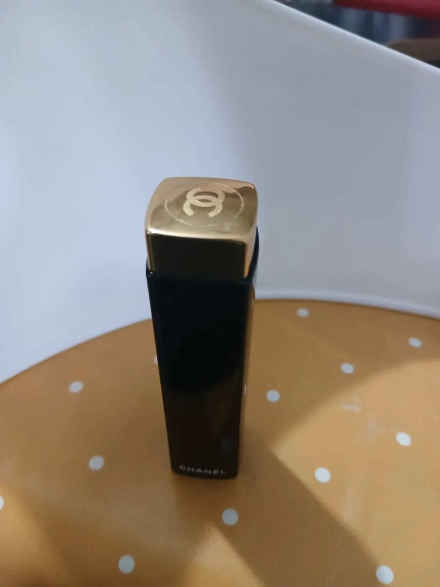 Chanel lipstick - Image 2