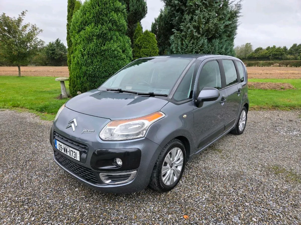 Low Mileage Citroën C3 Picasso 1.6 Hdi - Image 2