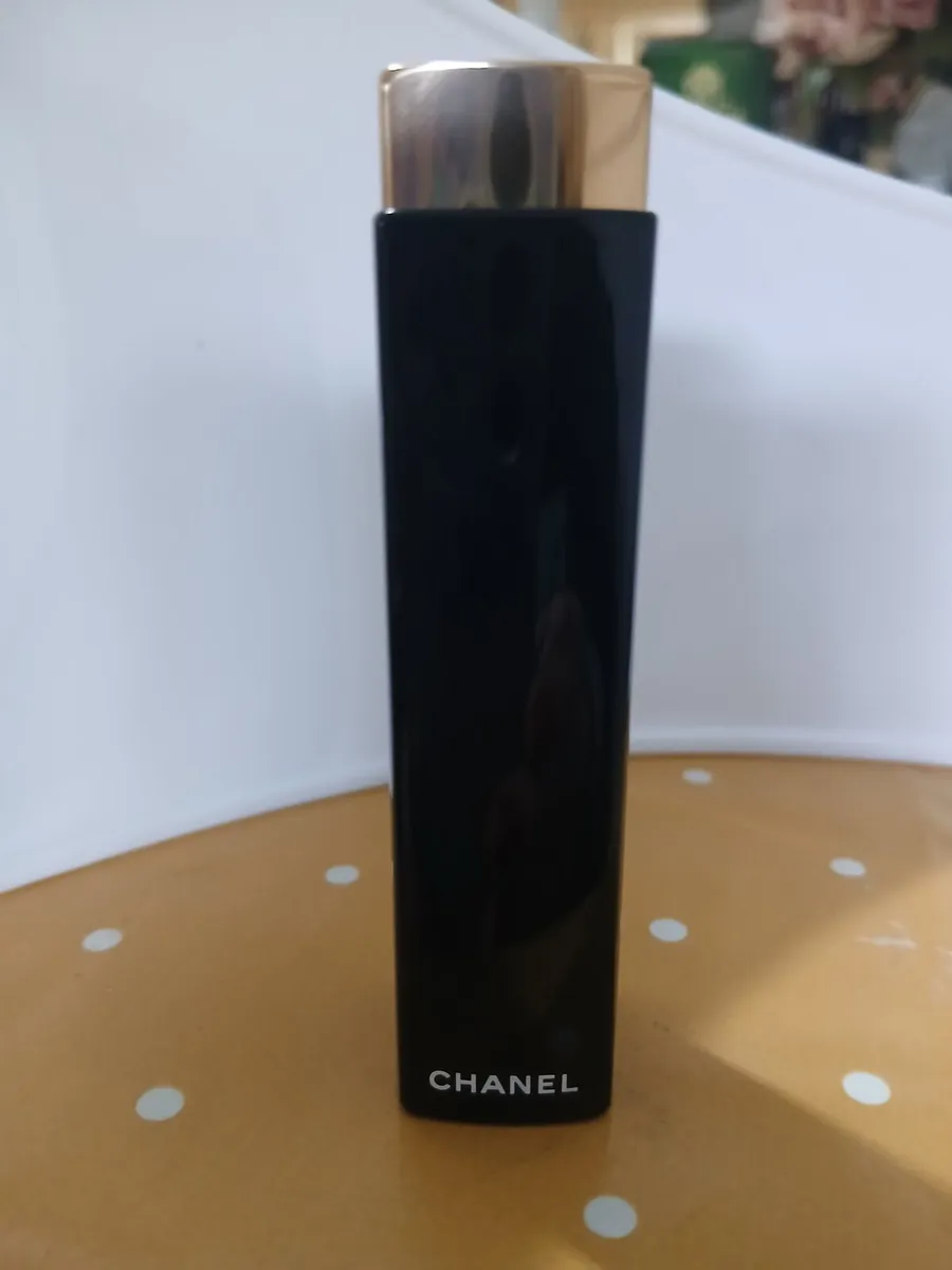Chanel lipstick - Image 3