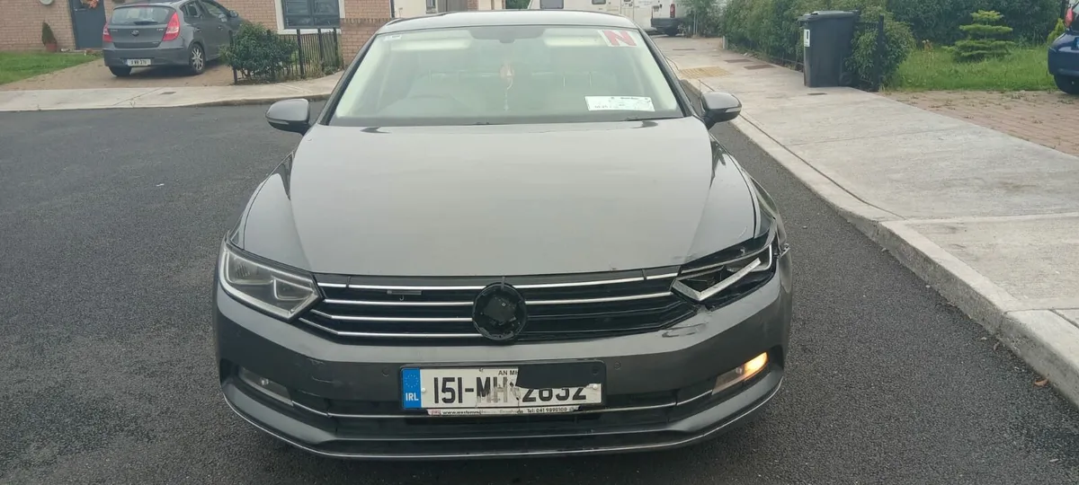 15 volkswagen passat  hline 1.6 this - Image 2
