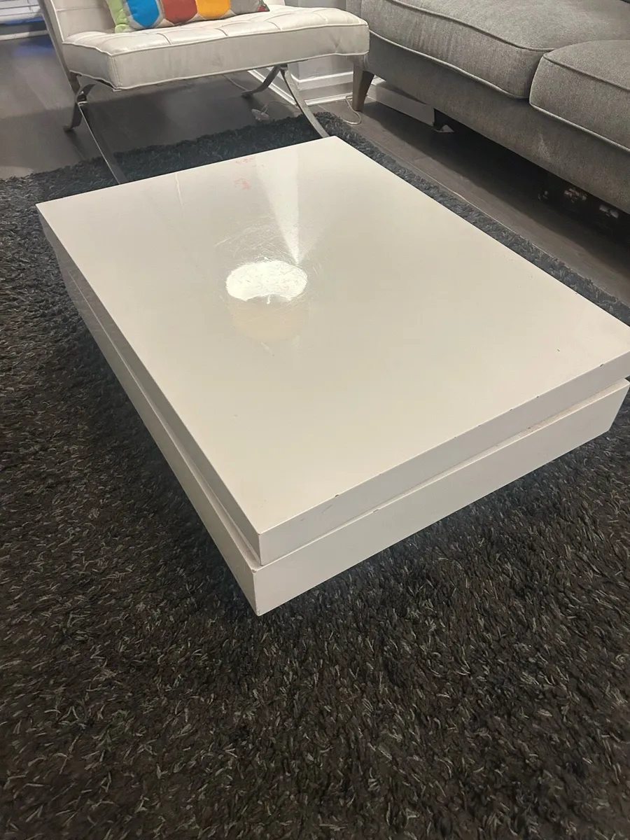 Coffee Table €90 - Image 2
