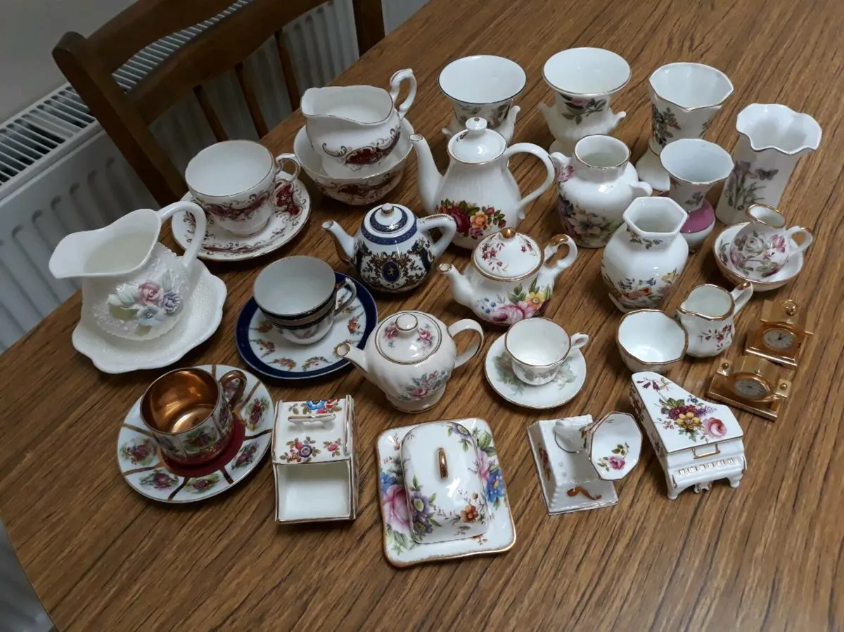 Collectables - Image 1