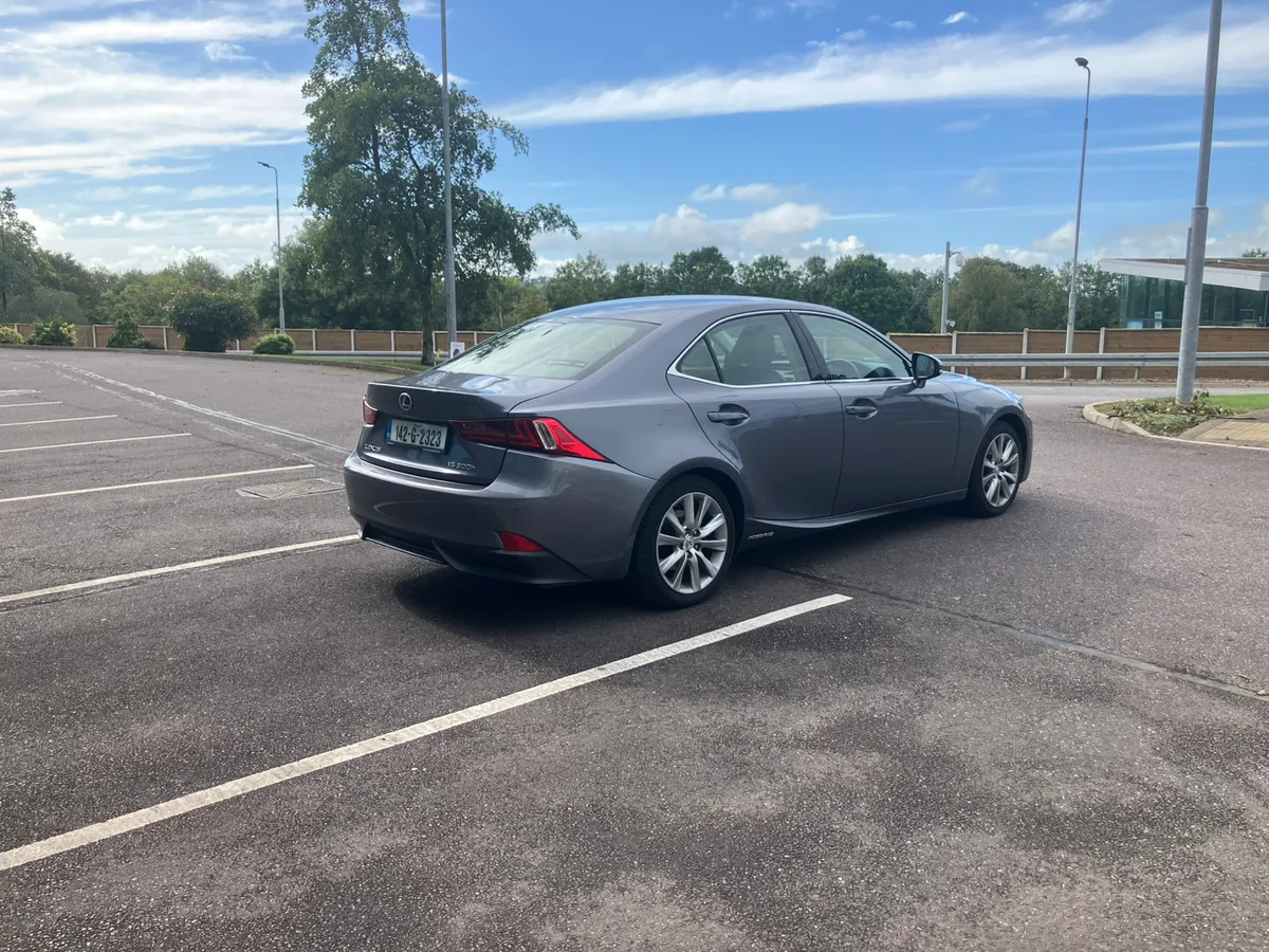 2014 LEXUS IS300H EXECUTIVE AUTO 087-2535286 - Image 3