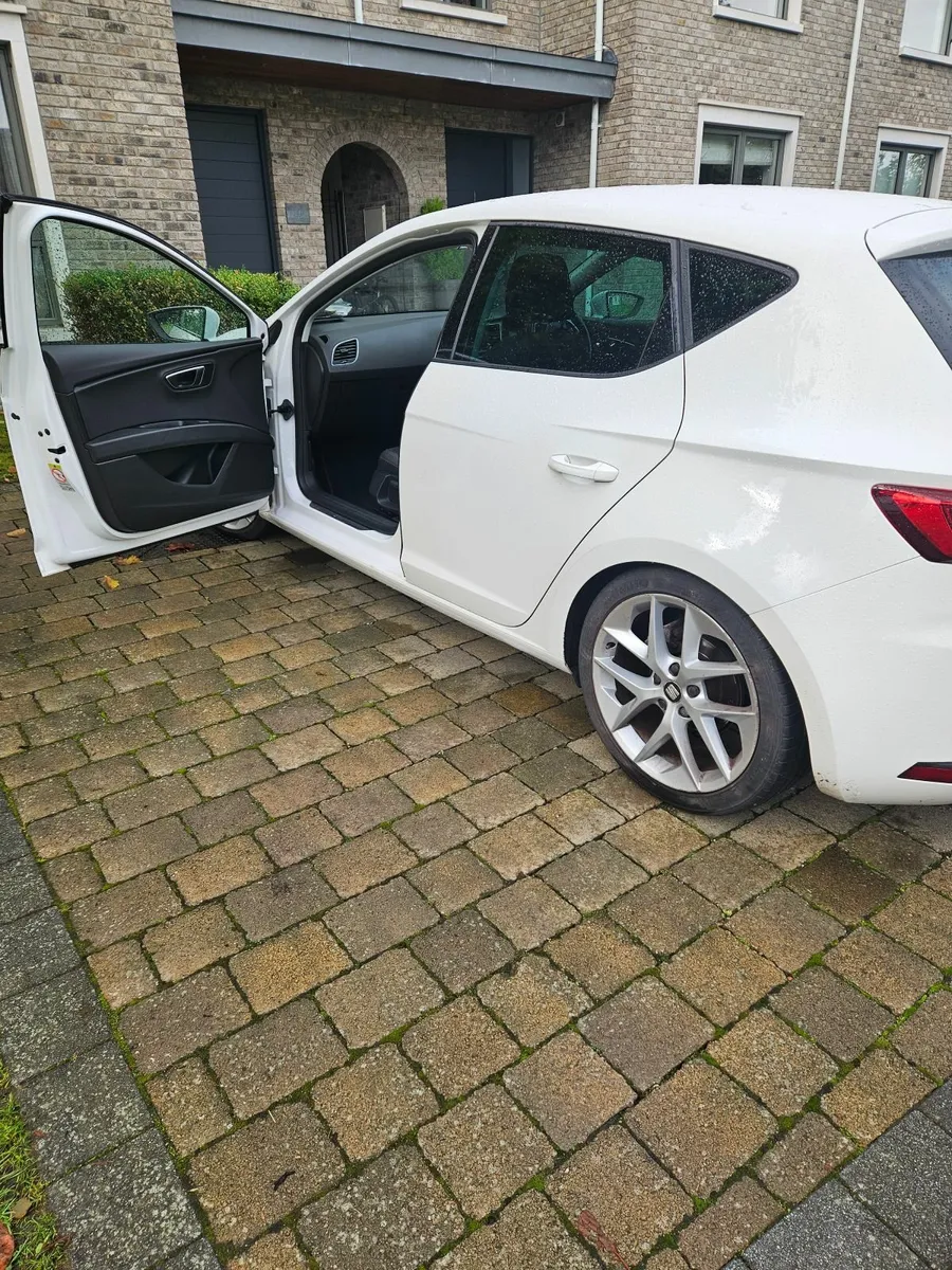 SEAT Leon 2017 - Image 4
