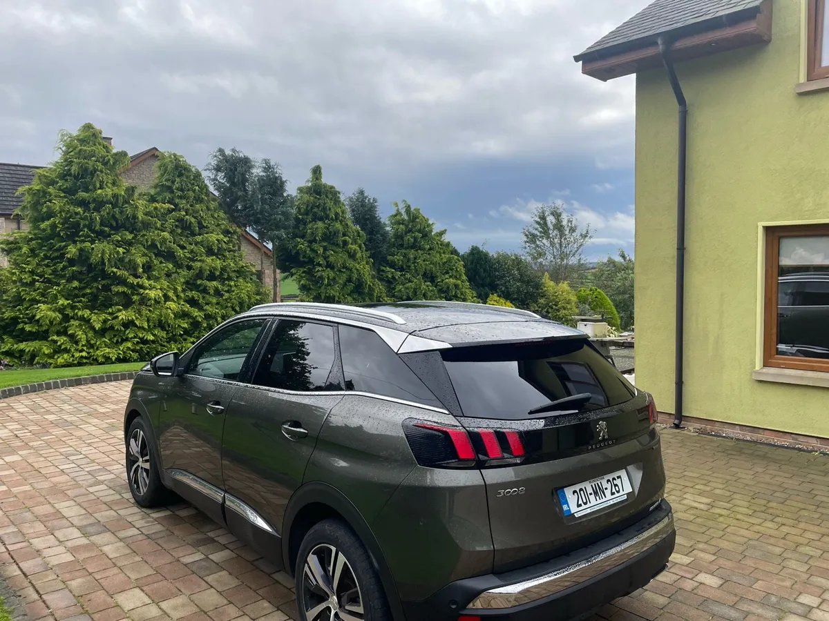 Peugeot 3008 GTline - Image 2