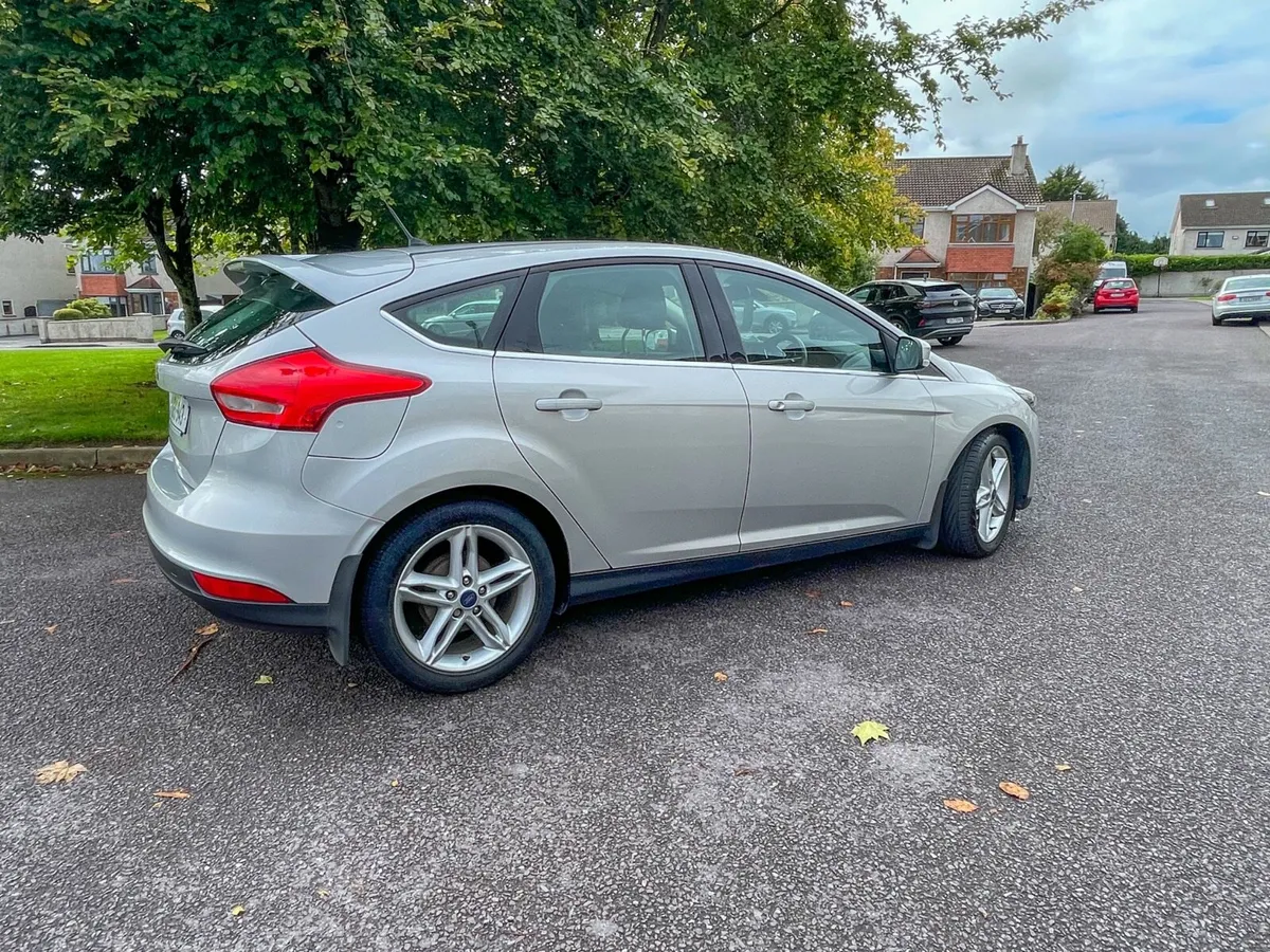 2017 (172) Ford Focus - Excellent Condition - Image 4
