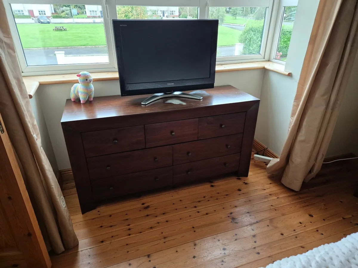 Bedroom Furniture Set - Image 2
