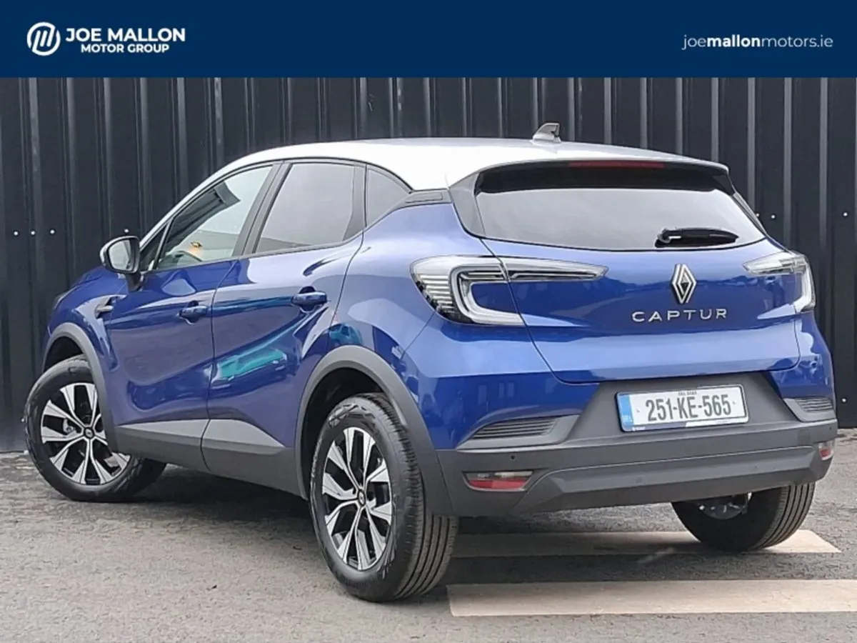 Renault Captur TCe 90 Evolution - Image 2