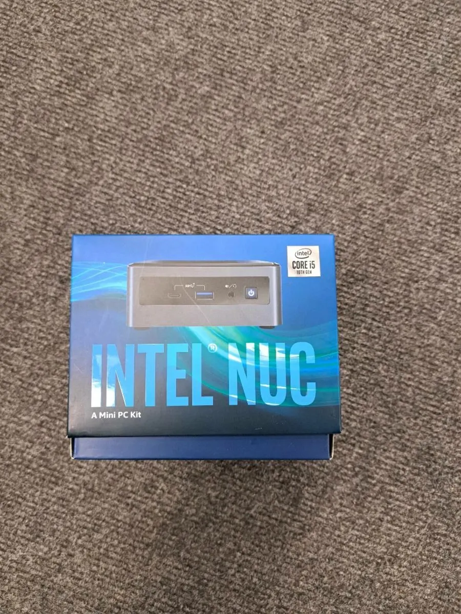 Intel NUC Mini Pc Kit - Image 1