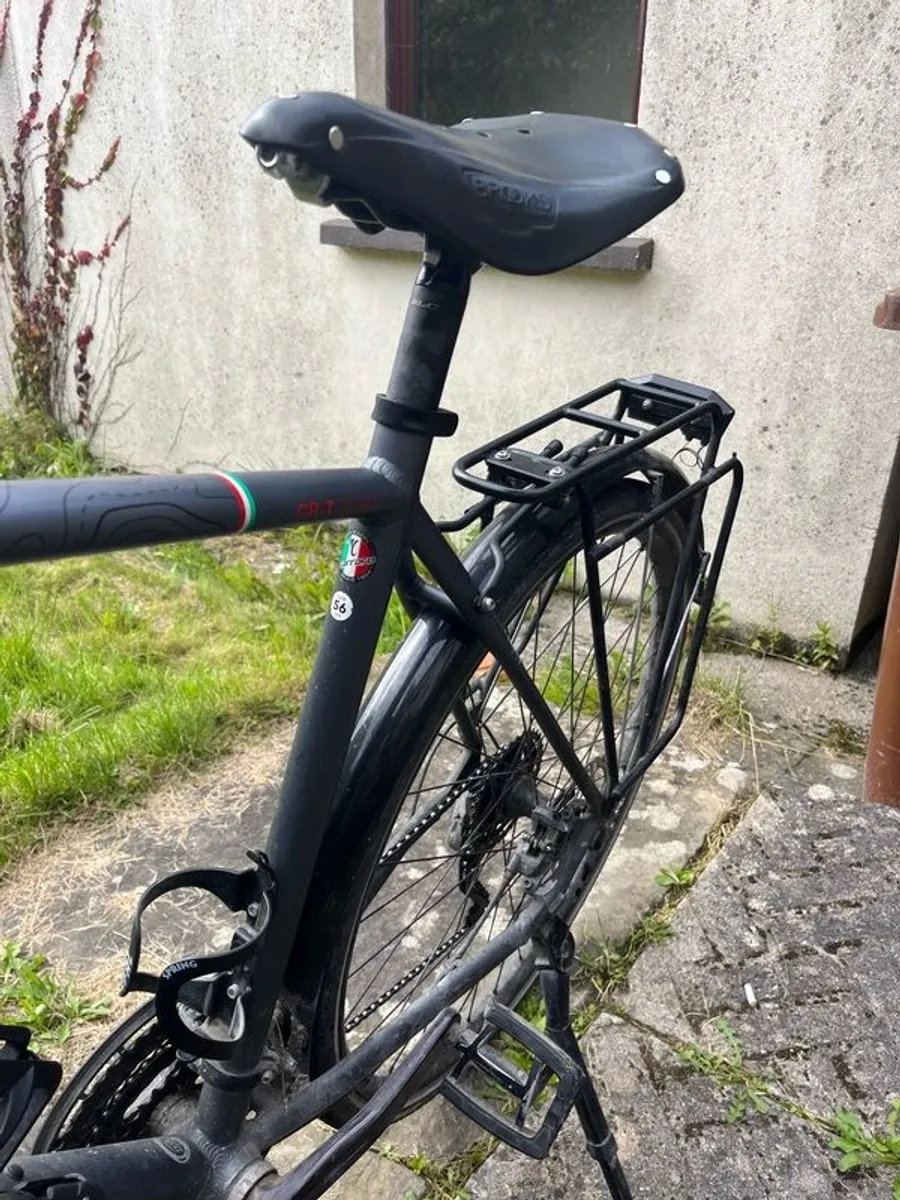 Touring bike - Image 2