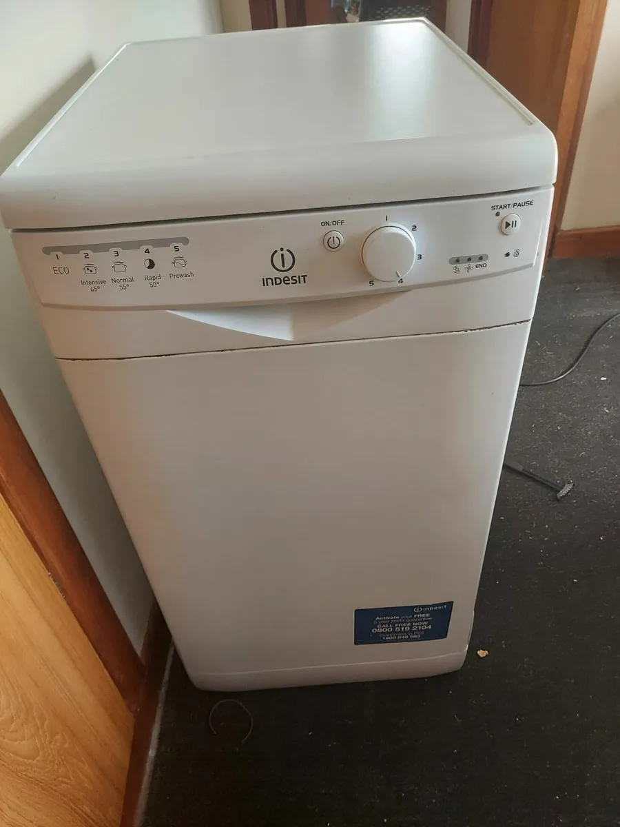 Dishwasher - Image 1