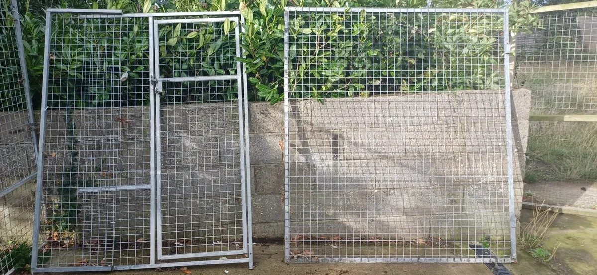 Dog run panels - Image 2