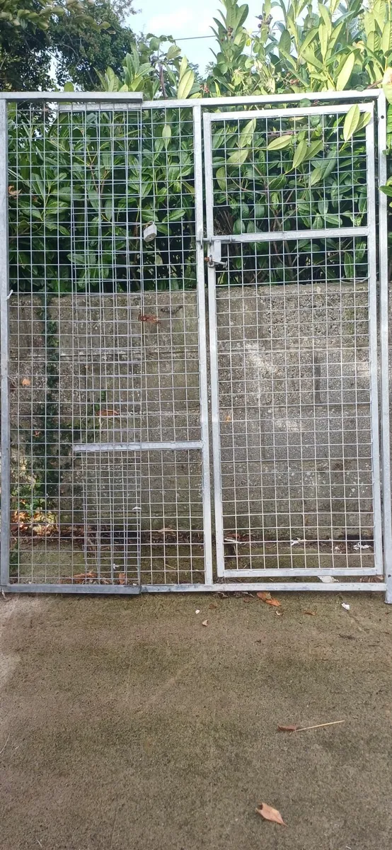 Dog run panels - Image 4
