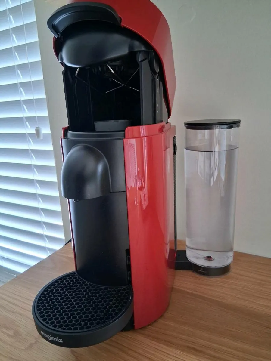 Nespresso Vertuo Plus Coffee Machine - Image 3
